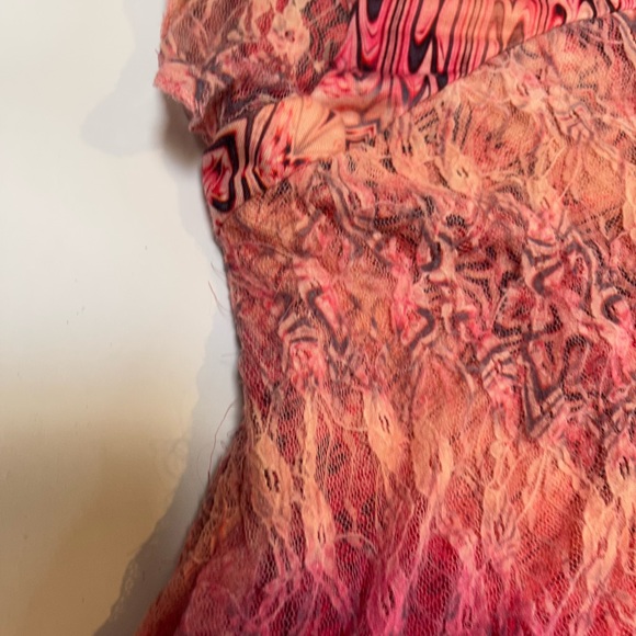 Womens One World Live and Let Live high low top with Lace & Studs Size Small JD - Picture 5 of 9